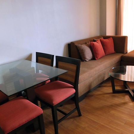 Soleste Suites -Non Quarantine Hotel Quezon City Extérieur photo