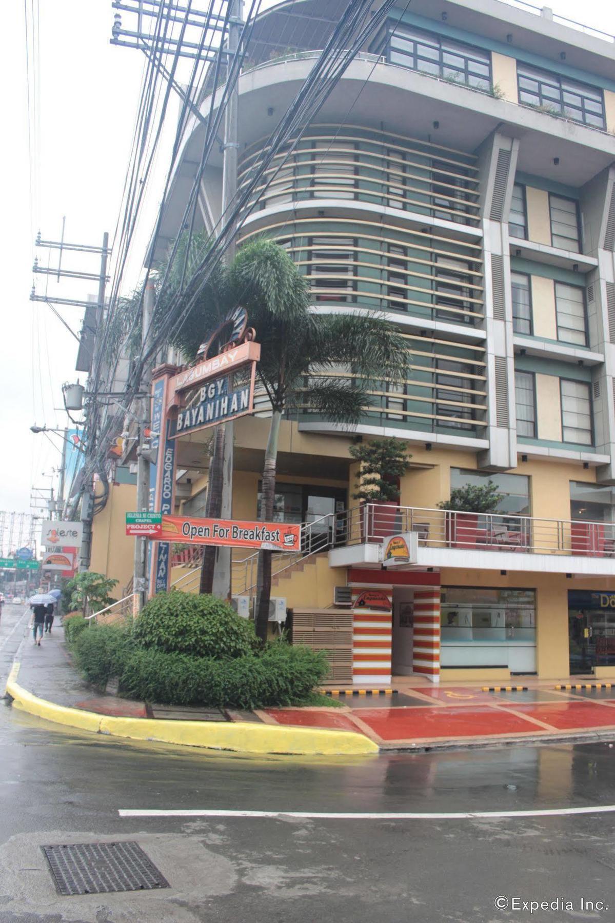 Soleste Suites -Non Quarantine Hotel Quezon City Extérieur photo