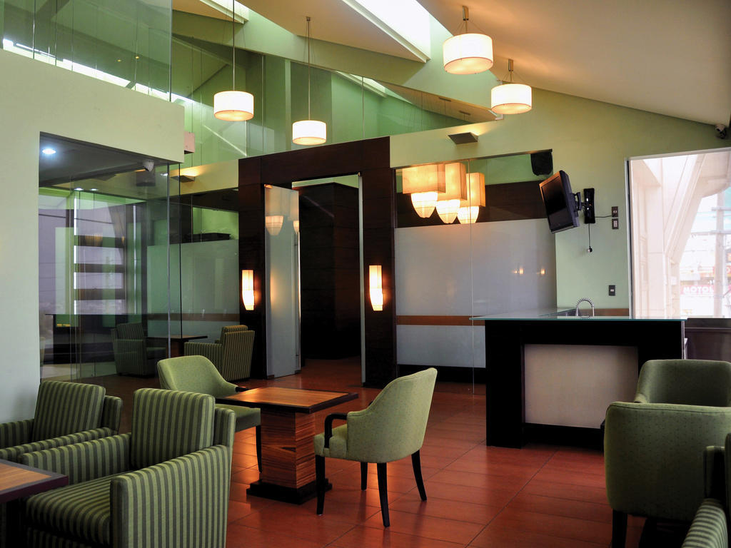 Soleste Suites -Non Quarantine Hotel Quezon City Extérieur photo